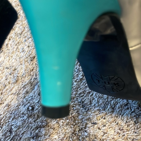 TUK Peacock Anti Pop Heels Sz 10 - Picture 8 of 11